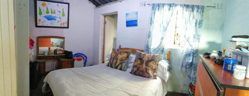 2 Bedroom Property for Sale in Greenhaven Western Cape